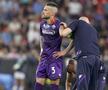 Cristiano Biraghi, atacat de fanii lui West Ham în timpul finalei Conference League. 
Foto: Imago