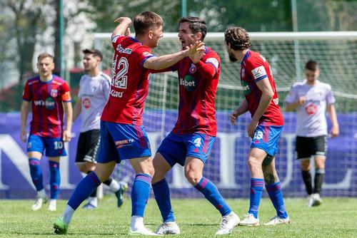 CSA Steaua a terminat sezonul pe loc promovabil, dar nu are dreptul de a participa în prima ligă // foto: Imago Images