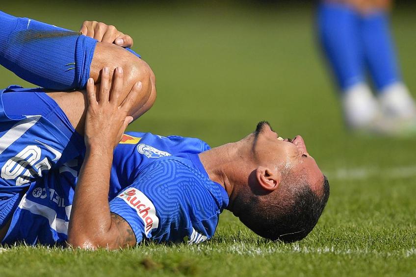 În 2019, Romario Benzar era titular la națională și se transfera de la FCSB în Serie A. În 2023, adică 4 ani mai târziu, fundașul dreapta ajuns la 31 de ani nu mai joacă pe nicăieri și tocmai a fost dat afară de UTA înainte de finalul campionatului.