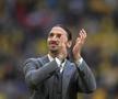 Zlatan Ibrahimovic (42 de ani), care a pus capăt carierei de fotbalist în urma cu un an, a fost omagiat de suedezi înainte de amicalul pierdut cu Serbia, scor 0-3.