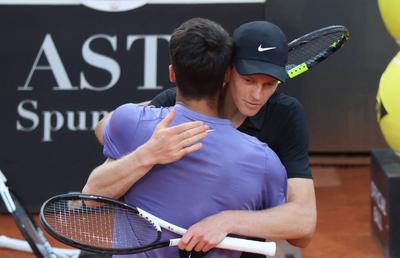 Nicola Pietrangeli, campion la Paris de două ori, despre finala masculină de la Roland Garros: „Carlos Alcaraz e un cal nărăvaș, dar Jannik Sinner e de neantins”
