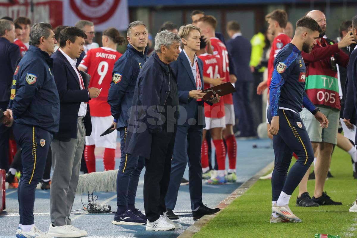 Mircea Lucescu, la meciul Austria - România 2-1