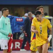 Dispută între Andrei Raţiu şi David Miculescu la finalul partidei Austria - România 2-1 FOTO: Ionuţ Iordache (GSP)