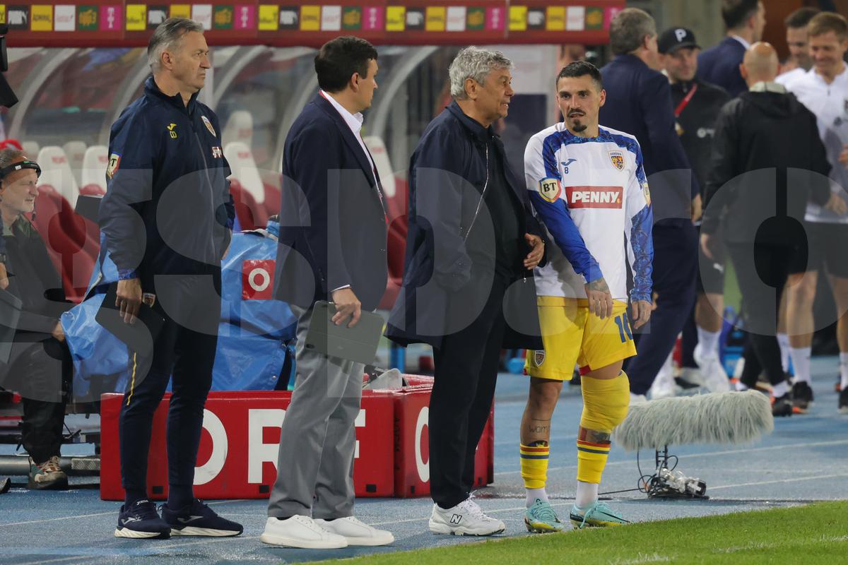 Mircea Lucescu, la meciul Austria - România 2-1