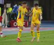 Dispută între Andrei Raţiu şi David Miculescu la finalul partidei Austria - România 2-1 FOTO: Ionuţ Iordache (GSP)