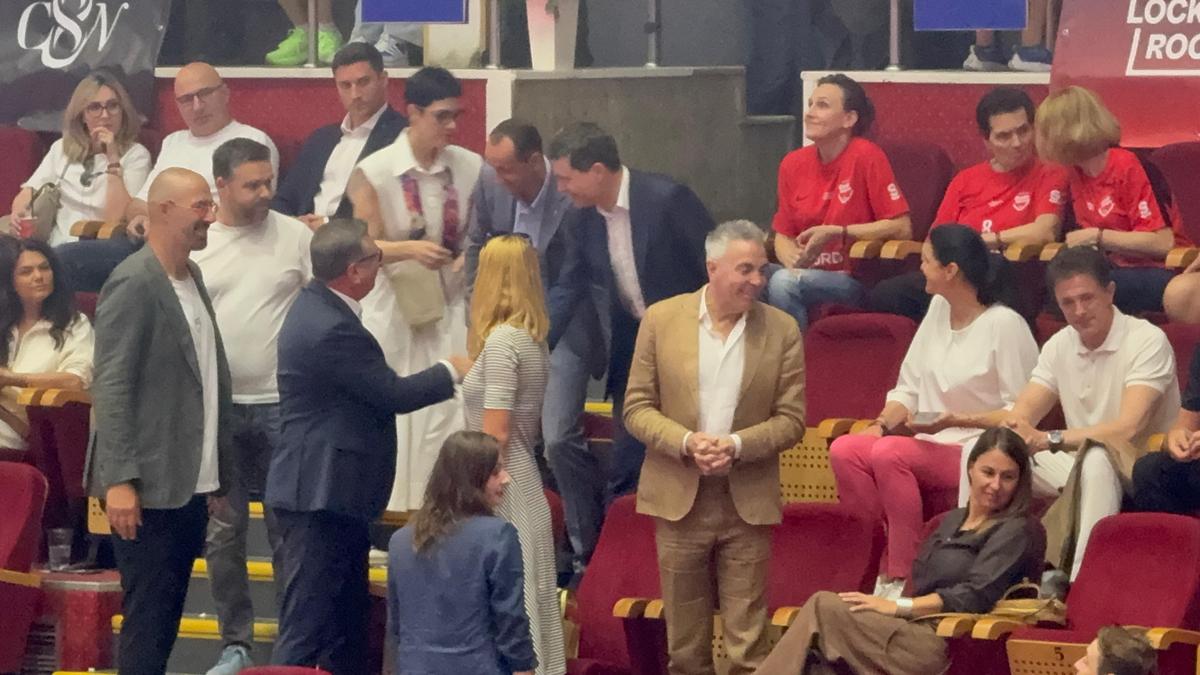 Președintele Nicușor Dan s-a ținut de cuvânt și a venit la Gala Neagu: cum a reacționat sala când și-a făcut apariția