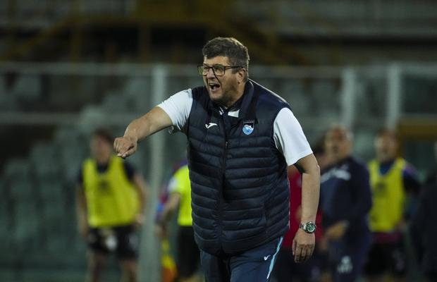 Silvio Baldini a răbufnit după promovarea Pescarei: „Fotbalul e plin de ipocriți și escroci”