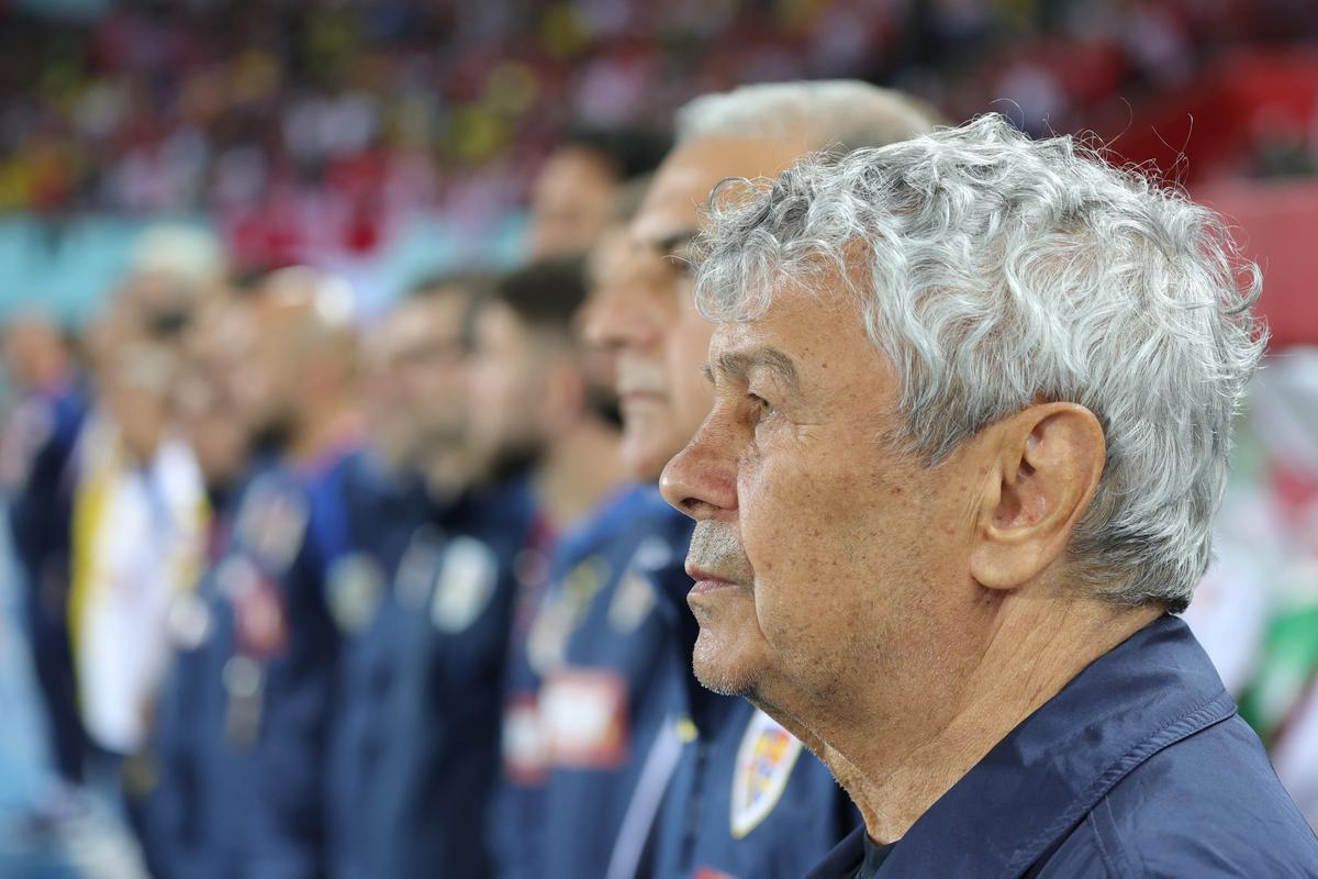 Mircea Lucescu, la meciul Austria - România 2-1
