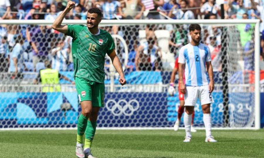 Irakianul Aymen Hussein, atacant la Al-Karma, a fost interogat 7 ore înainte să poată intra în SUA / Foto: Instagram Restricții dure la frontieră » Un atacant a fost blocat 7 ore + Arbitrul african de top nu a primit viza de intrare!
