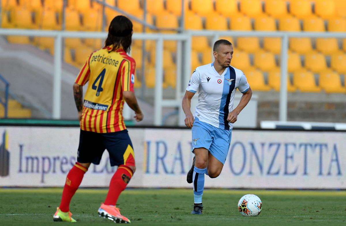 LECCE - LAZIO 2-1. Lazio e psihic la pământ în Serie A! Patric și-a mușcat adversarul » Ștefan Radu, dezastru!