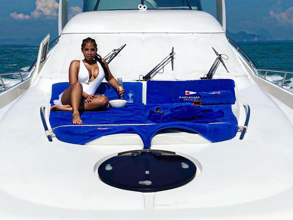 FOTO Usain Bolt iubită Kasi