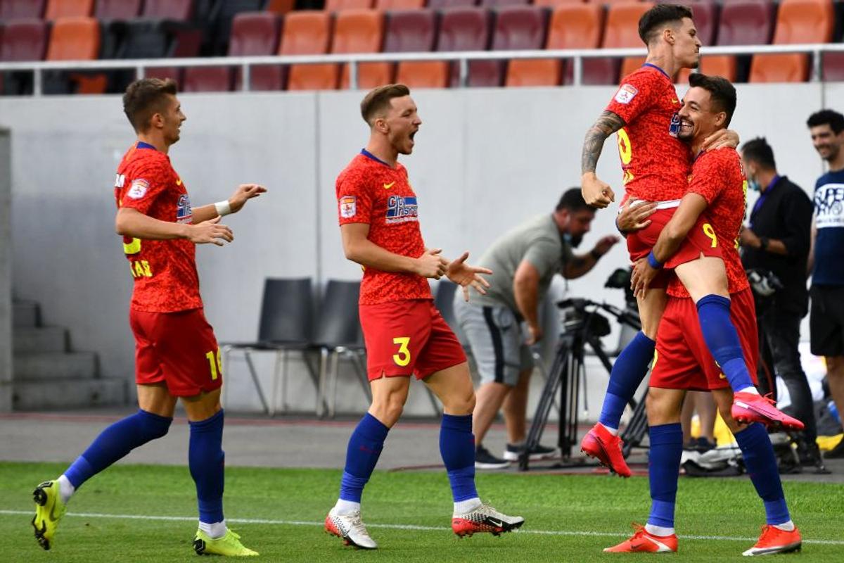 FCSB - DINAMO 1-0 azi, 3-0 în tur // VIDEO Doar 2 minute de speranță! Dinamo a pierdut și returul semifinalelor Cupei, cu cel mai rapid gol din „era FCSB”
