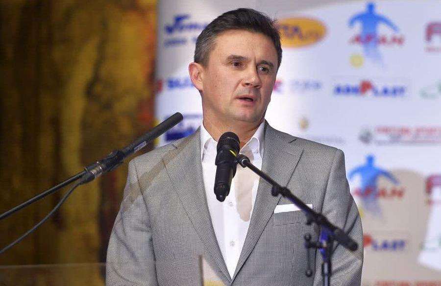 Cristi Balaj este unul dintre arbitrii cu foarte mare experiență în Liga 1 Dan Petrescu a sunat personal un om de fotbal » Pe cine vrea președinte la CFR Cluj + prima reacție
