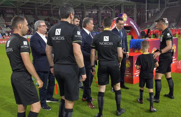 Decizie-șoc înainte de primul sezon cu VAR: șeful proiectului, scos din CCA! Vassaras vrea să-l dea afară de tot, dar e INTANGIBIL!