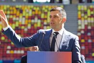 Dezbaterea zilei, 8 iulie » Ar trebui obligate echipele să folosească un anumit număr de români? „Se ajunge la un monstru, o anomalie! Novak a căutat o măsură populistă, în loc să rezolve alte lucruri importante”