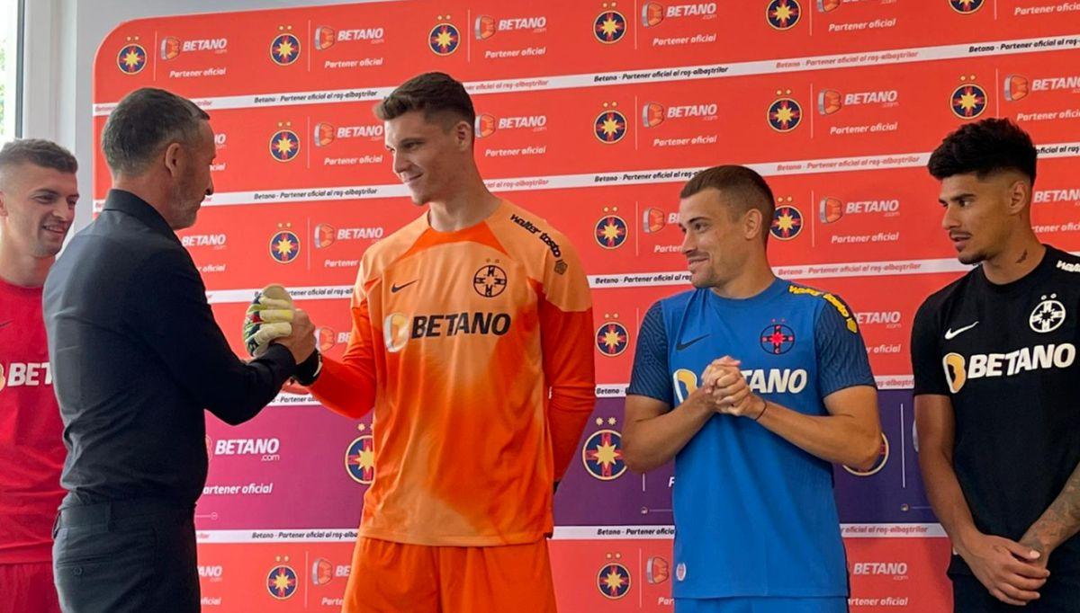 FCSB și-a prezentat echipamentul pentru noul sezon: imagini spectaculoase