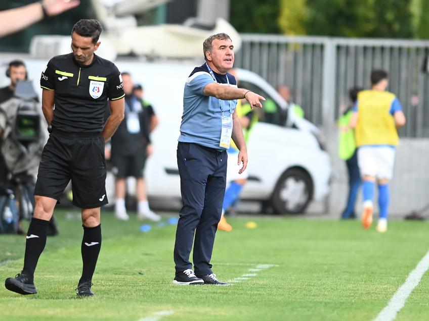 Mihai Aioani (23 de ani), portarul Farului, a avut o repriză secundă de dat uitării în Supercupa contra lui Sepsi.