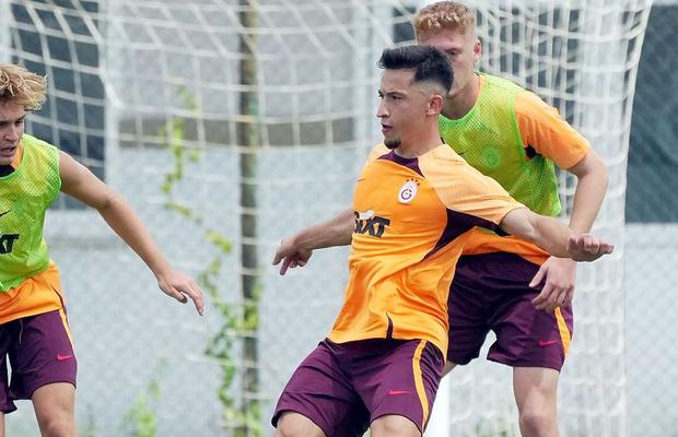 Galatasaray și-a anunțat lotul de 31 de jucători pentru stagiul din Austria » Ce se întâmplă cu Olimpiu Moruțan și Alexandru Cicâldău