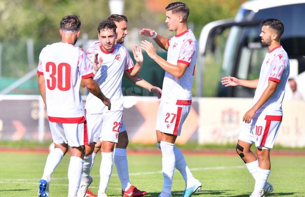 Interviu cu speranța lui Dinamo pentru noul sezon din Superligă: „Sunt crescut în spirit antistelist. Nu aș merge la FCSB pentru nicio sumă!”