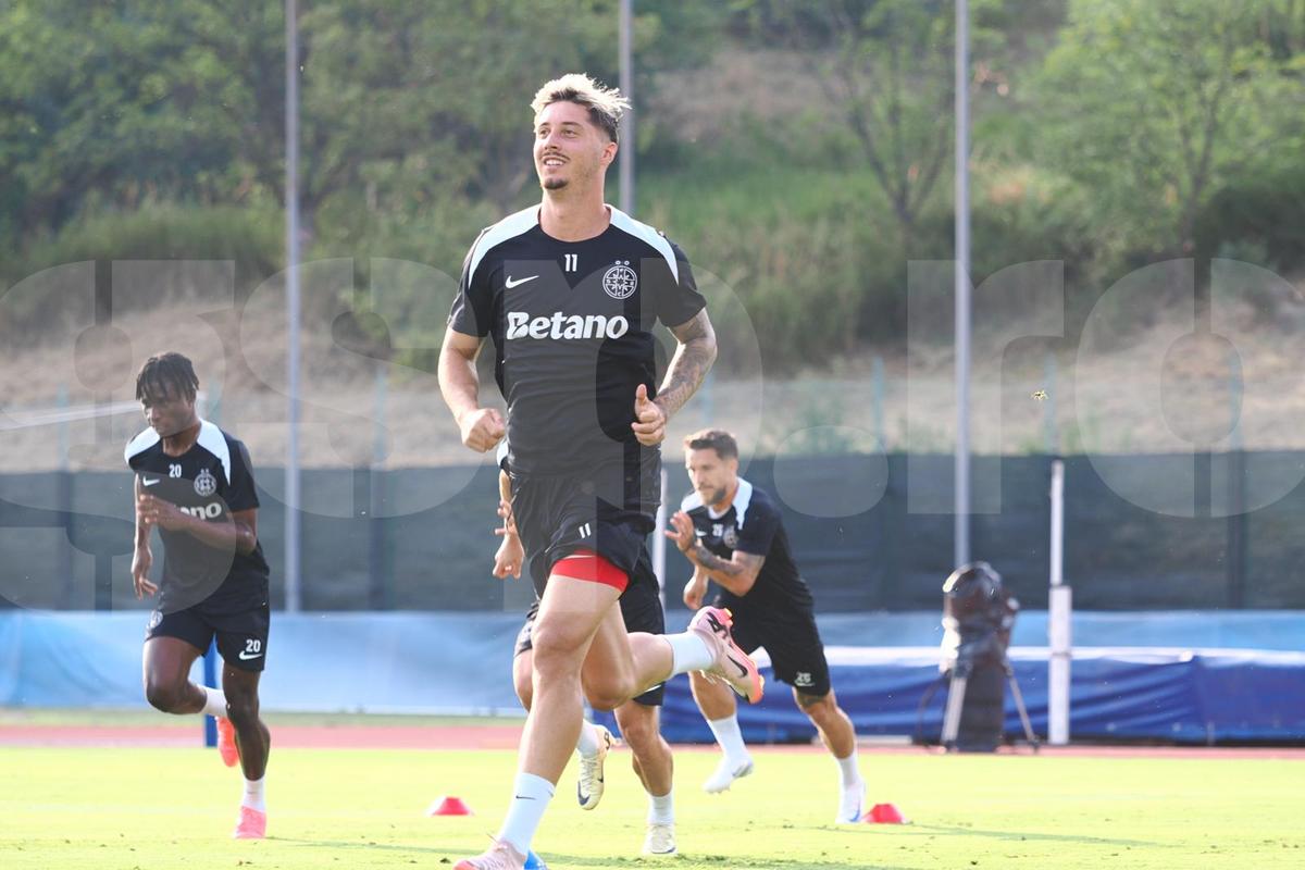 Antrenament FCSB inaintea primului meci din Champions League