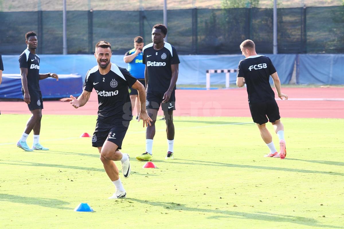 Antrenament FCSB inaintea primului meci din Champions League