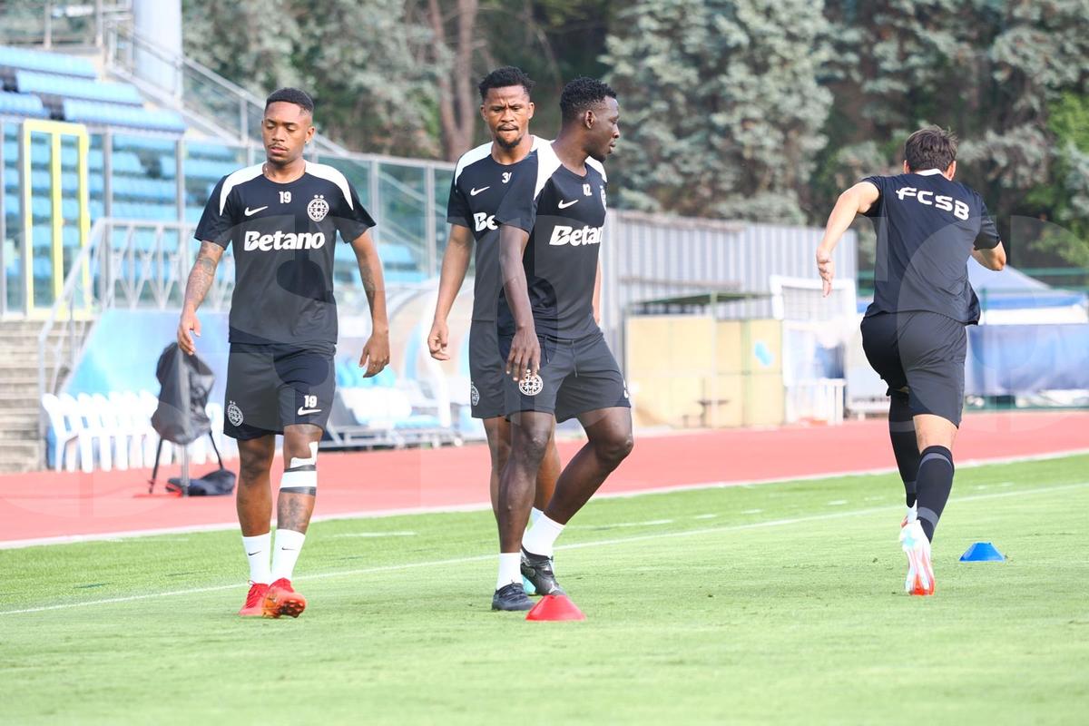 Antrenament FCSB inaintea primului meci din Champions League