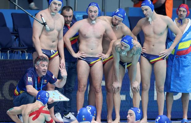 Poloiștii tricolori sunt primii români care intră în concurs la Campionatele Mondiale de Natație de la Singapore + când debutează David Popovici