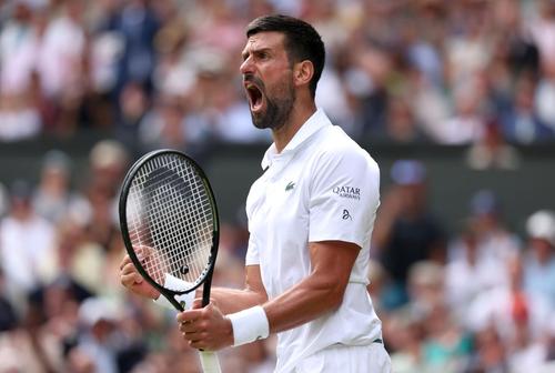 Novak Djokovic, proaspăt calificat în sferturile de finală de la Wimbledon. FOTO: Getty Images