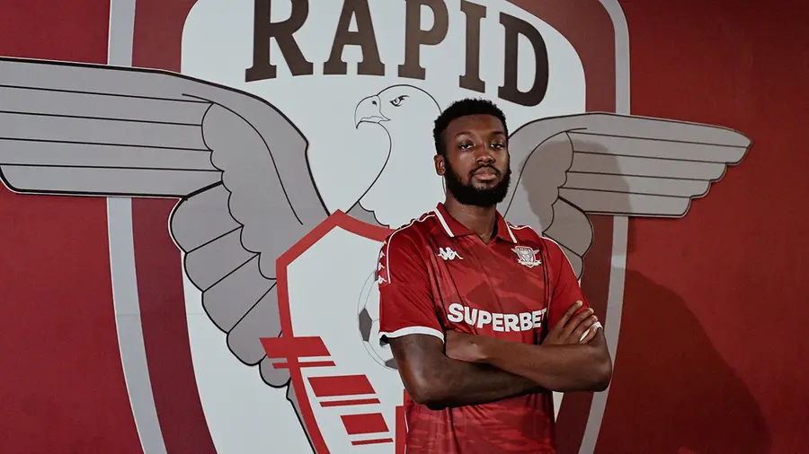 Antoine Baroan este noul atacant al Rapidului. FOTO: @fcrapid.ro Rapid și-a luat atacant de la Ludogorets: „Mult succes în tricoul alb-vișiniu!”