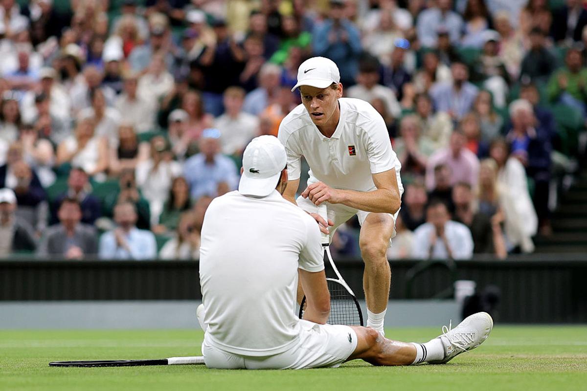 Grigor Dimitrov a abandonat meciul cu Jannik Sinner la Wimbledon
