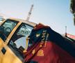 Genoa și-a prezentat noul echipament într-un mod inedit » Ce semnificație aparte are bătrânul din imagine