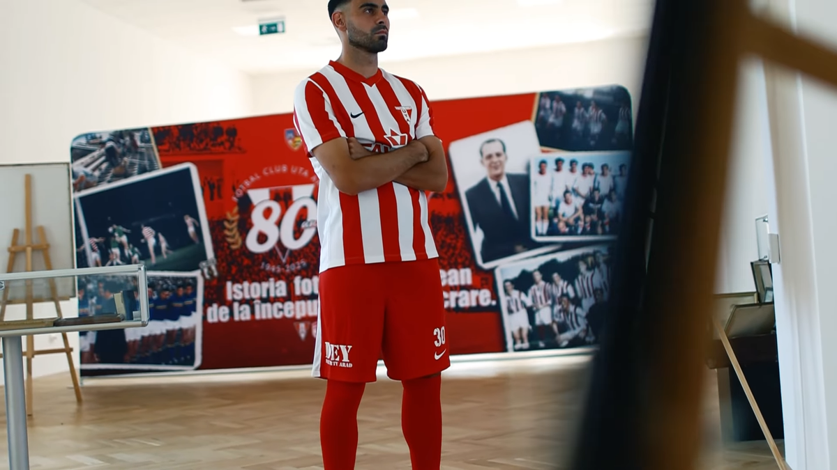 Au schimbat sponsorul tehnic și au cel mai apreciat echipament din Superliga: „În sfârșit! Tricouri de legendă!”