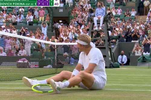 Punct fantastic între Felix Auger-Aliassime și Alejandro Davidovich Fokina // foto: captură X @Wimbledon