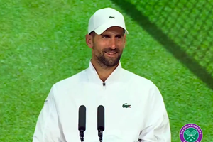 Novak Djokovic a stârnit râsete când a vorbit despre Messi, după maratonul epic de la Wimbledon: „Știți ce ar fi genial?”