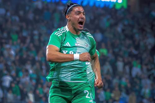 Lisav Eissat (21 de ani, fundaș central) a vorbit despre transferul la Bristol City, în Championship/ FOTO Instagram @lisav_eissat