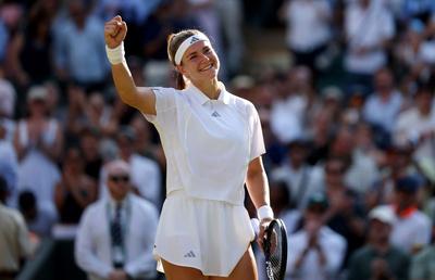Numărul 9 WTA, calificată în semifinale la Wimbledon, și cele 3 persoane importante care i-au influențat tenisul: „Sprijin 100%”