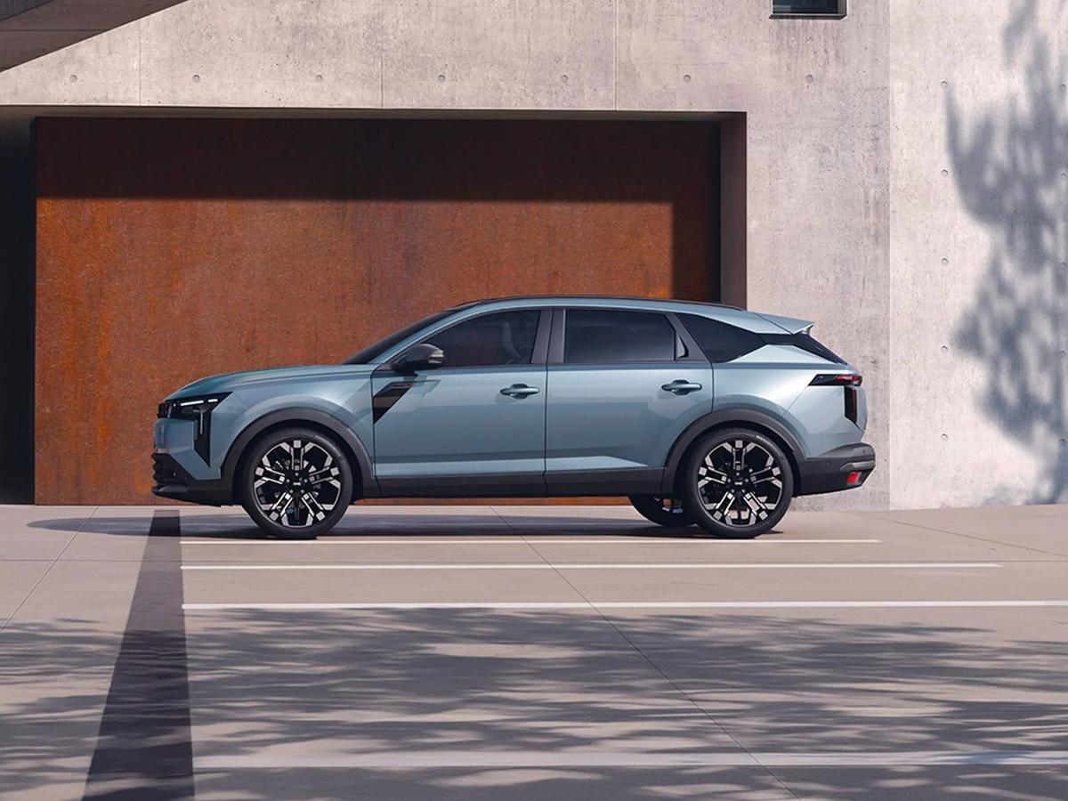 Noul model Dacia a fost lansat oficial » Premieră: produs și lansat exclusiv în altă țară! Se va bate cu Hyundai și Peugeot pentru supremație