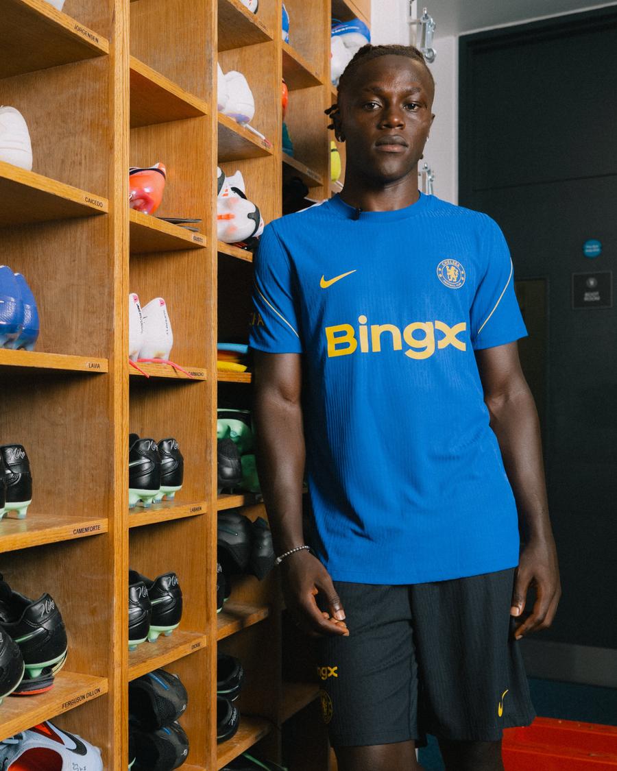 Geovany Quenda, prezentat la Chelsea // FOTO: X Chelsea și-a prezentat oficial transferul de 47 de milioane de euro!