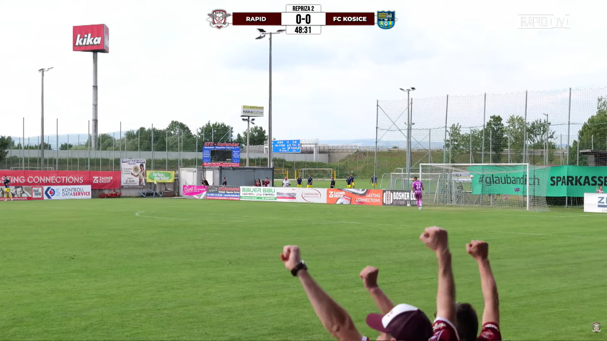 Cătălin Vulturar, gol de la mijlocul terenului în Rapid - Kosice