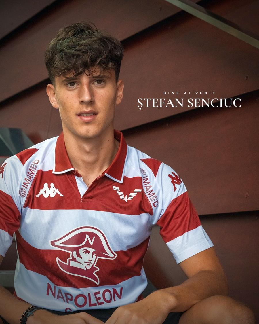 Rapid l-a prezentat oficial pe Ștefan Senciuc Încă un transfer pe axa CFR Cluj - Rapid » Prezentat oficial în Giulești