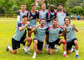 Pleacă de la CFR Cluj?! » Fotbalistul e așteptat să revină doar pentru a fi vândut sau dat afară