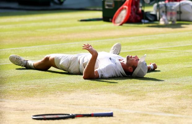 Una dintre cele mai mari surprize văzute la Wimbledon » Aflat pe locul 114 ATP, absolventul de Stanford a ajuns în semifinale!