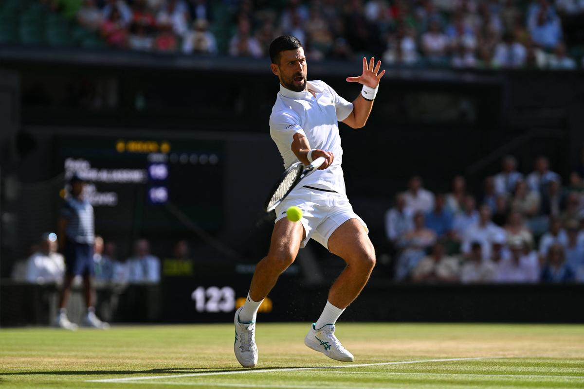 Novak Djokovic, povestea continuă! Sârbul a câștigat cel mai lung sfert de finală din istoria Wimbledon