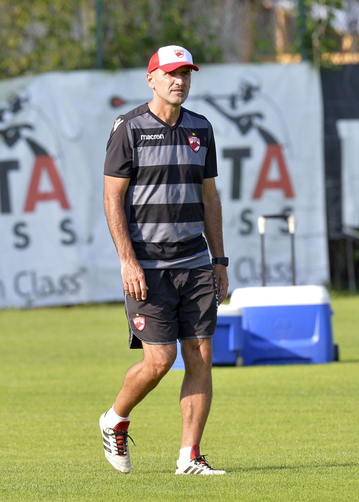 DINAMO // Daniel Popa le face o promisiune fanilor: „Vrem să demonstrăm că suntem demni de Dinamo!”