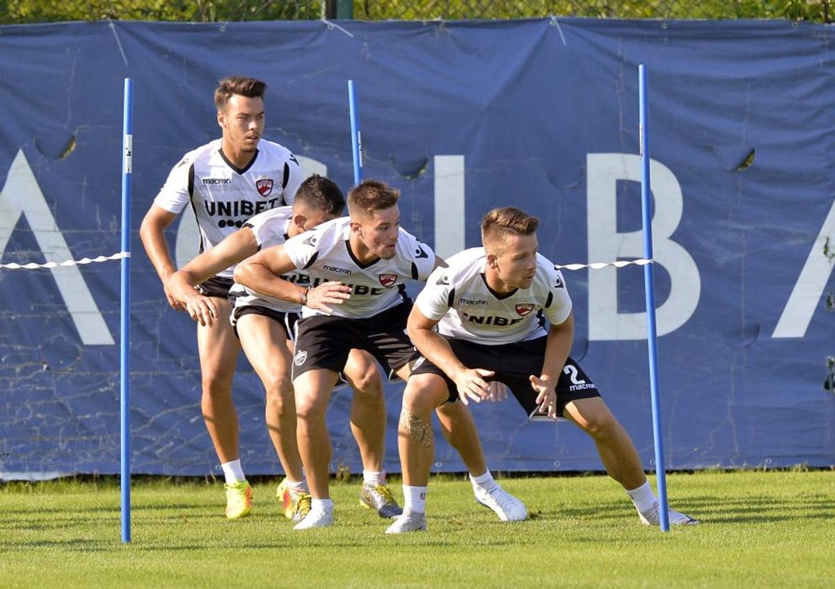 DINAMO // Daniel Popa le face o promisiune fanilor: „Vrem să demonstrăm că suntem demni de Dinamo!”
