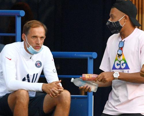 La PSG, și antrenorul are entorsă și fractură de metatarsian » Lista absenților pentru meciul cu Atalanta
