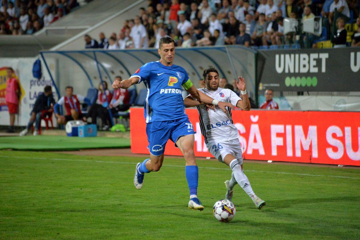 Clasament încins în Liga 1, după FC Botoșani - Farul » Primele 5 echipe, despărțite de un punct!