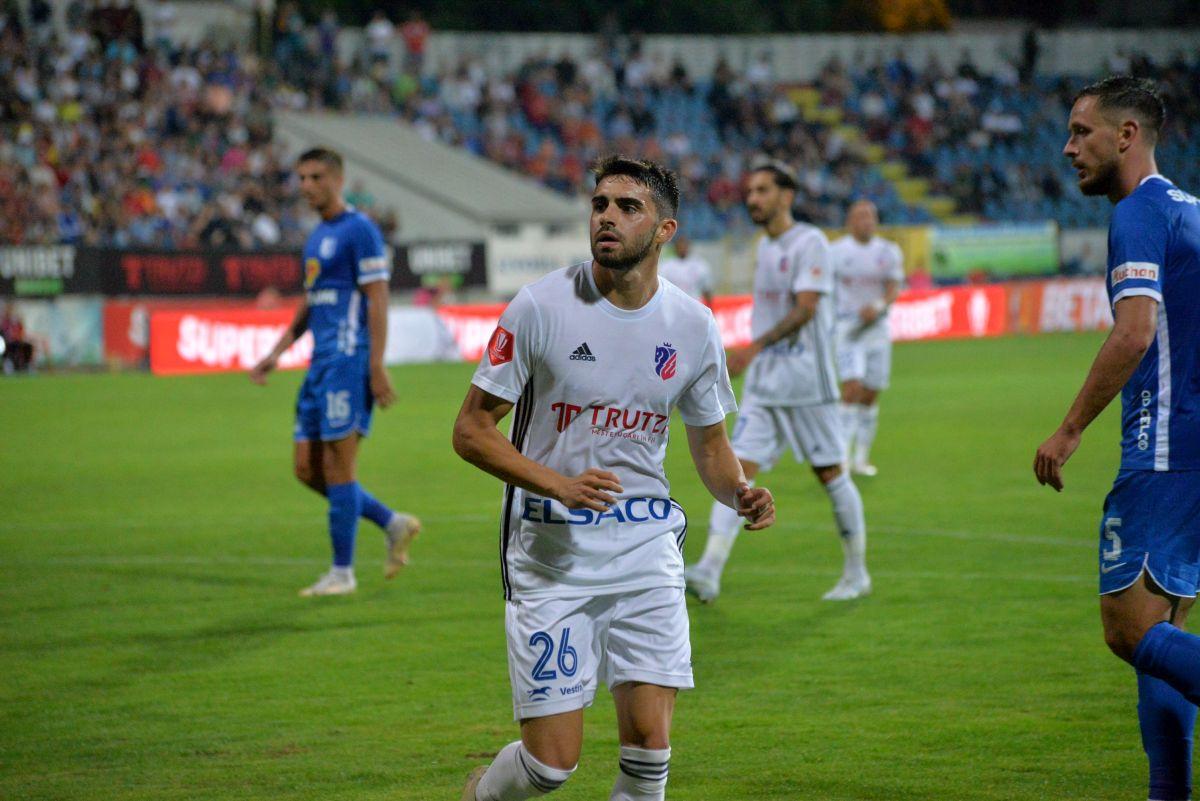 Clasament încins în Liga 1, după FC Botoșani - Farul » Primele 5 echipe, despărțite de un punct!