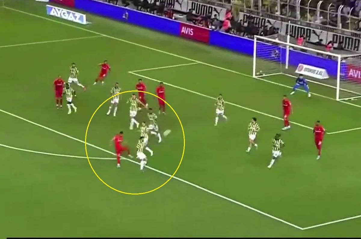 Valentin Gheorghe, gol superb în poarta lui Fenerbahce! Trecuseră doar 3 minute de la debut