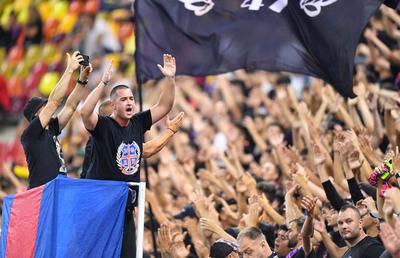 FCSB închide de tot peluza la meciul cu Dunajska Streda » De ce nici copiii nu vor avea voie pe stadion